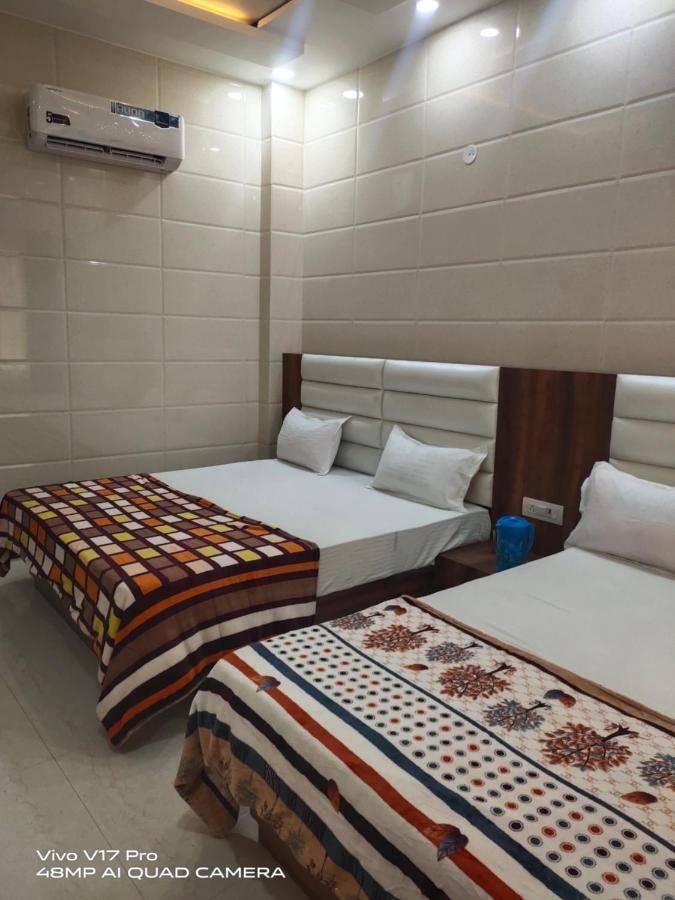 Jasneet Homestay Amritsar Exterior foto